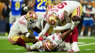 NFL: San Francisco 49ers doblega a Rams en tiempo extra con Mac Jones al mando