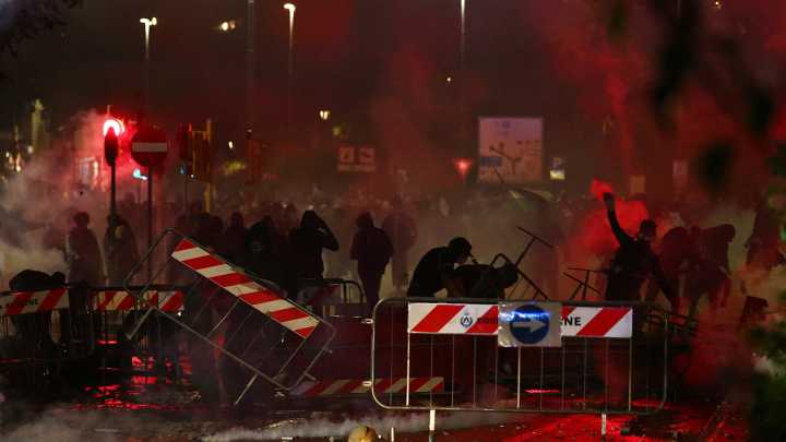 Police break up pro-Palestine protests during Italy