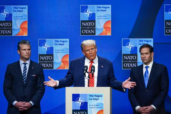 Trump floats expelling Spain from NATO