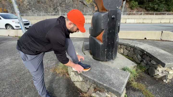 “Everything hurts”: B.C. man with arthritis turns pain into purpose with marathon