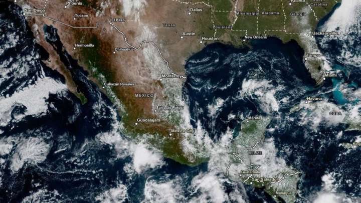 Trayectoria de la Tormenta Tropical Lorenzo Hoy: Ciclón se Mantiene en el Atlántico