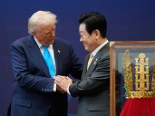 Trump scores golden gifts as United States and Seoul advance trade talks