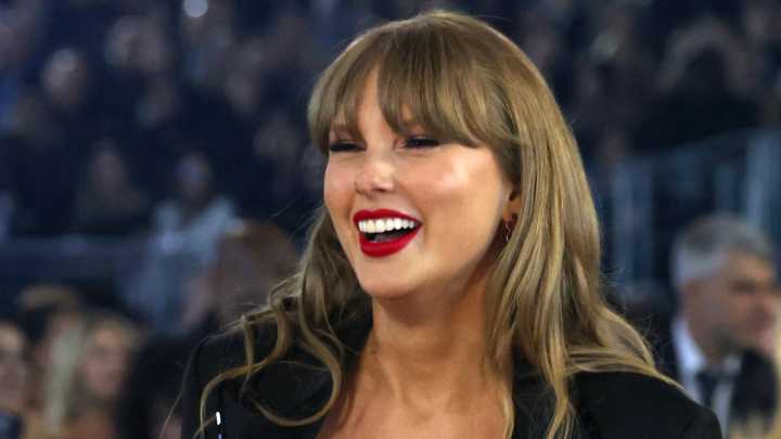 Wildly Expensive Things You'll Find In Taylor Swift's Closet That Weren't Worth The Money