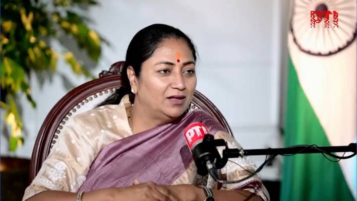 Mamata's advice to female students height of political downfall: Rekha Gupta