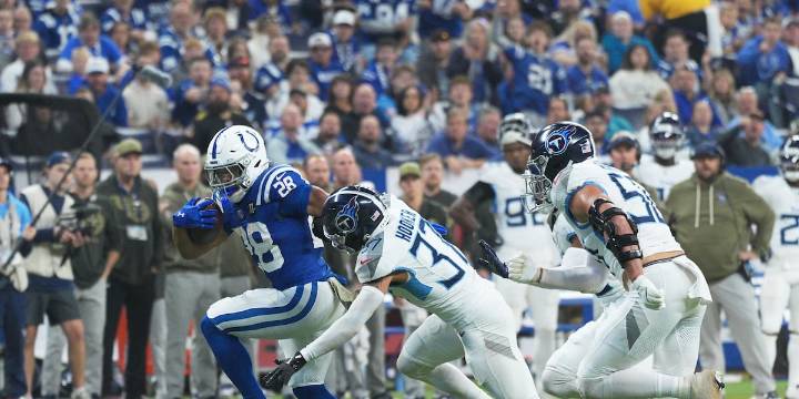 Jonathan Taylor becomes 1st in league history to score 3 TDs in 3 straight games against same team