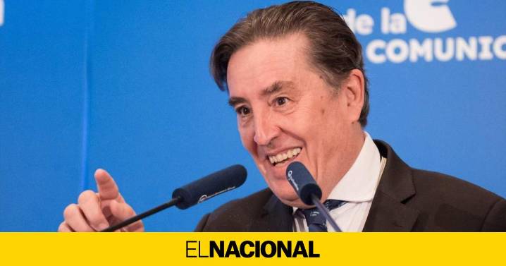 Saltan chispas en la academia española: Instituto Cervantes y la RAE en guerra por unas palabras incendiarias