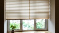 Easily Remove Stains From Your Fabric Window Blinds With These Tips
