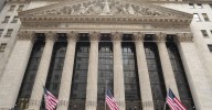 Acciones y bonos argentinos se disparan en Wall Street tras el triunfo de Milei