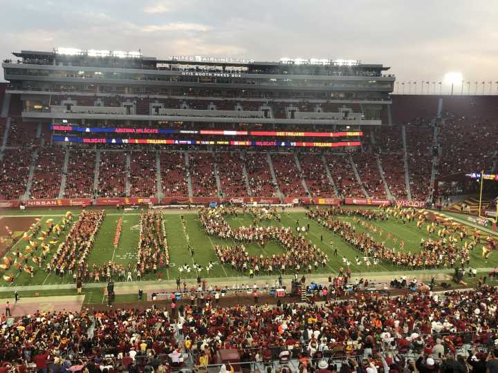 Walk-On Helps USC Secure 31-13 Victory Over Michigan