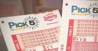 Más de 170 residentes en Florida ganan un juego de la lotería tras curiosa coincidencia