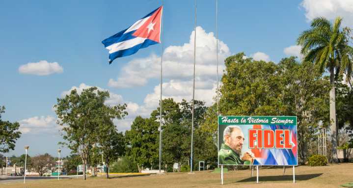 La lucha eterna de Cuba y Venezuela: urgente permanencia de una revolución mediática y cultural