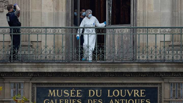 Francia confirma cuáles fueron las joyas que se robaron del Museo del Louvre: “Valor inestimable”