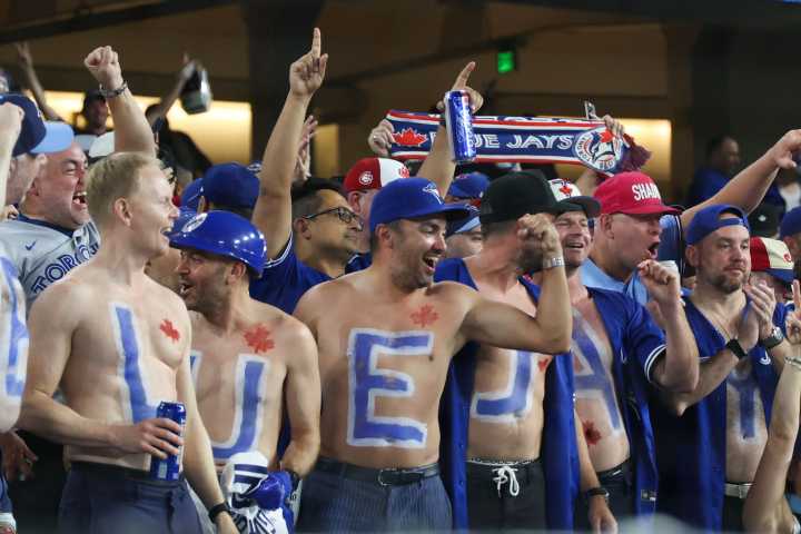 Toronto Blue Jays fans take over Dodger Stadium after World Series Game 5 win in L.A.