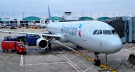 American Airlines reporta ingresos récord pese a pérdida trimestral