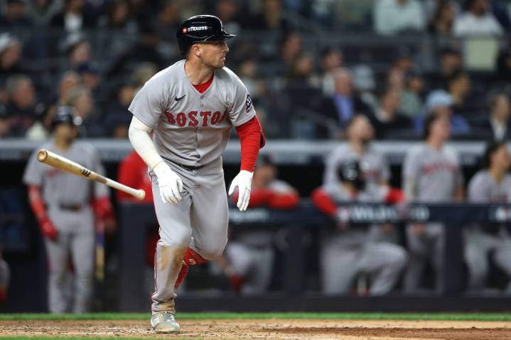 Alex Bregman plans to opt out of Red Sox contract, test free agency