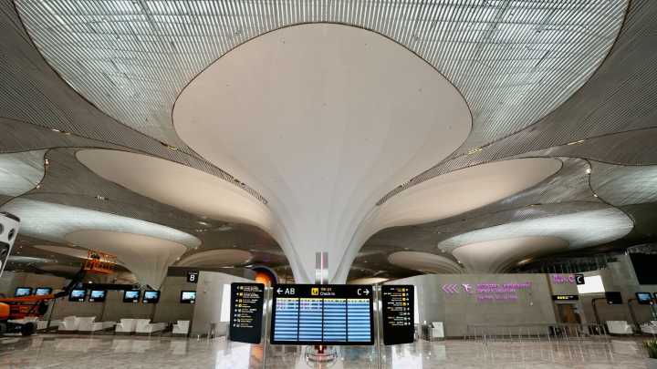 The week in charts: FPI outflow, clean Delhi air, new airport, carb overload