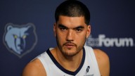 Grizzlies pick up 2026-27 rookie scale option on center Zach Edey