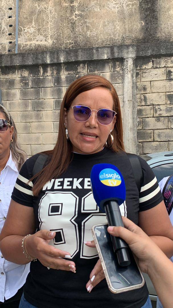 Por incumplimiento de pagos hubo renuncia masiva en colegio