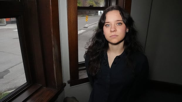 Construction without permits, entry without proper notice drove some from Winnipeg block, tenants allege