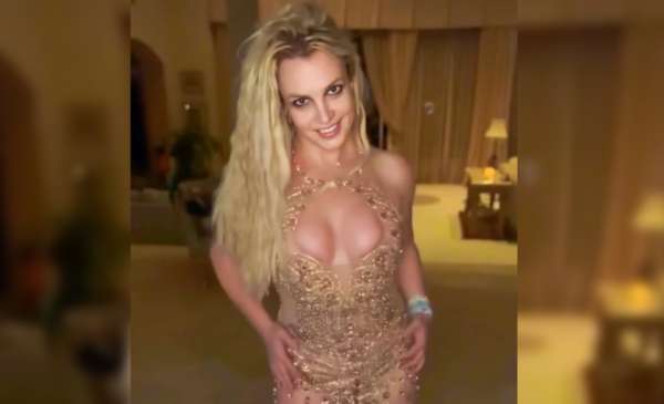 Britney Spears dijo que sufrió daño cerebral, pero luego eliminó el posteo