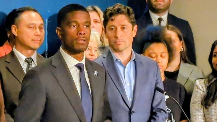 Local leaders call for state action allowing cities to pass gun restrictions