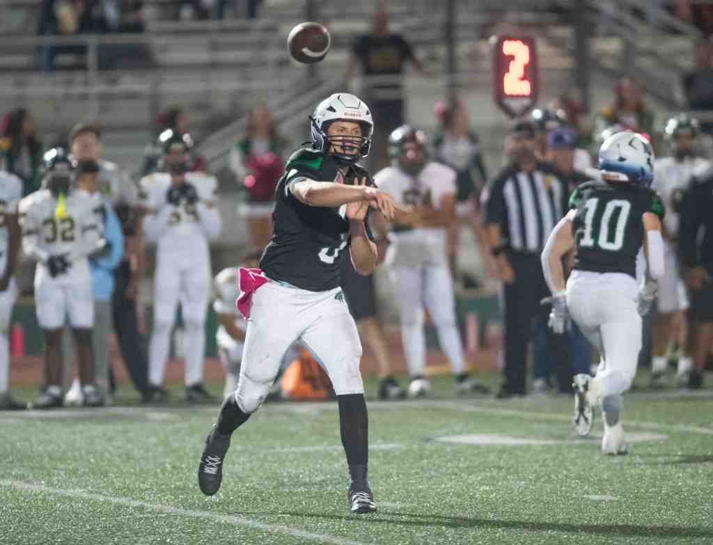 Chino Hills football holds off Damien, setting up league title showdown