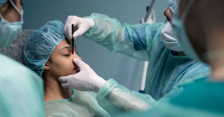 Cirugías plásticas ilegales: 48 mujeres engañadas por falsas especialistas