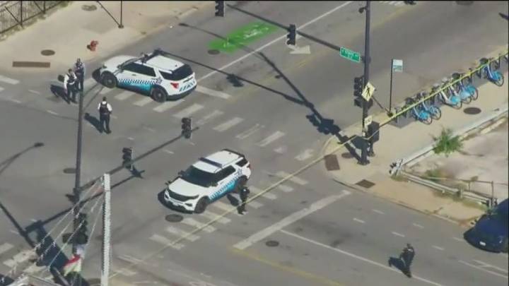Chicago crime: Man with gun ran from officers before being shot, police say