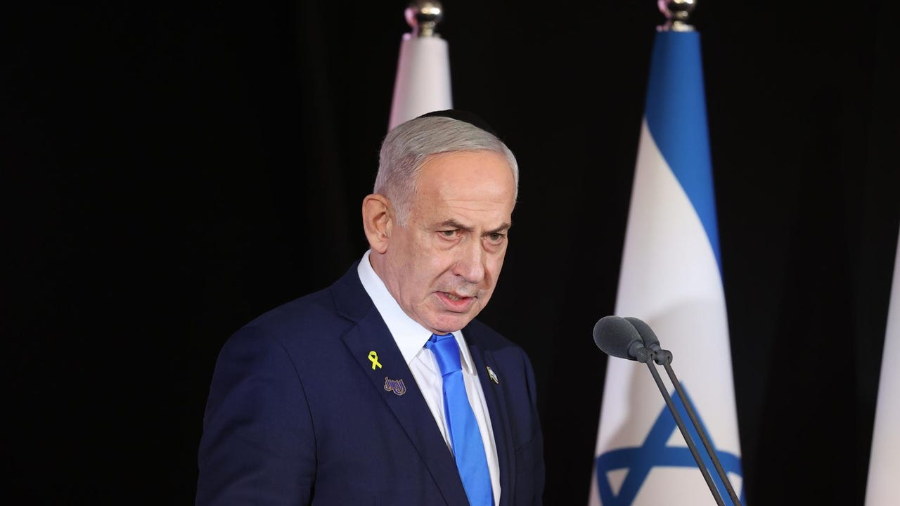Netanyahu acusa a Hamás de violar el alto el fuego y ordena "actuar enérgicamente contra objetivos terroristas en Gaza"