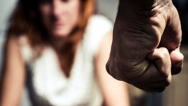 La violó y desde la cárcel la acosaba para que retirara la denuncia