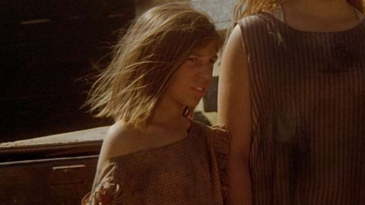 Mayim Bialik Appeared In A Cult '80s Horror Movie That Launched A Franchise