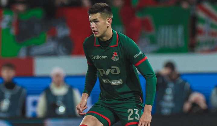 Defensa goleador: César Montes marca su primer gol en la Liga Rusa con el Lokomotiv de Moscú