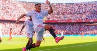 “La grada se rindió a él”: prensa española aplaude al ovacionado Alexis Sánchez en goleada del Sevilla ante el Barcelona