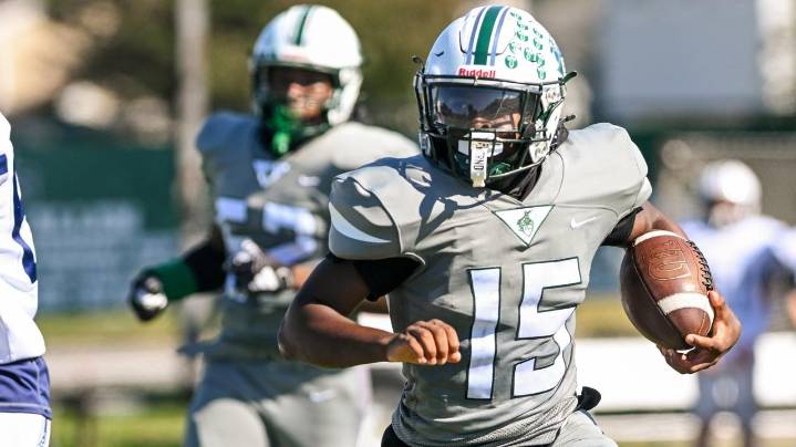 Holy Trinity football dominates St. Dominic's to improve to 3