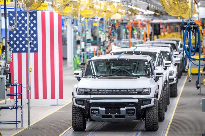 GM to cut EV, battery production and 1,200 jobs at Detroit plant