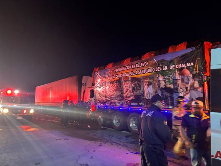 Peregrino muere y 8 más resultan lesionados en choque sobre la México