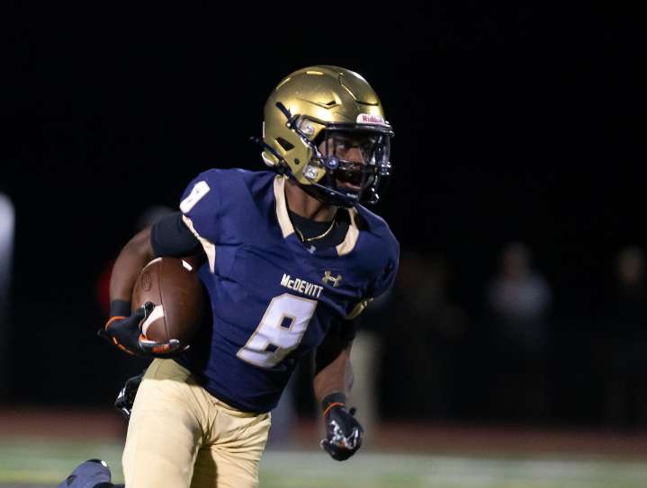 Bishop McDevitt sets early tone, defeats Cumberland Valley for fifth straight win