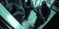 Padre e hijo suman más de 100 años de prisión tras serie de asaltos a bancos y un homicidio en Culiacán