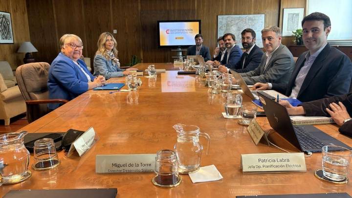 El plan de la ministra Aagesen para Aragón: de la interconexión eléctrica con Francia a las subestaciones de Calatorao y Platea