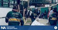 Los cartoneros seguro no votan a Milei: el kilo de cartón se desplomó, trabajan más y ganan menos