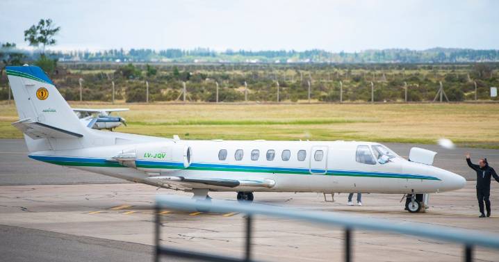 La mujer de Río Negro que sufrió un accidente en México regresó al país en un vuelo sanitario: así fue el traslado