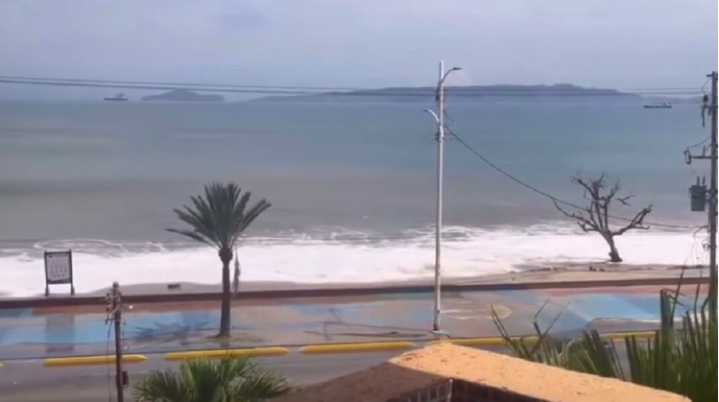 Extenderán cierre de playas en Lechería por mar de fondo