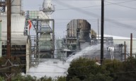 Incendio afecta a una planta petrolera de Chevron en Los Ángeles
