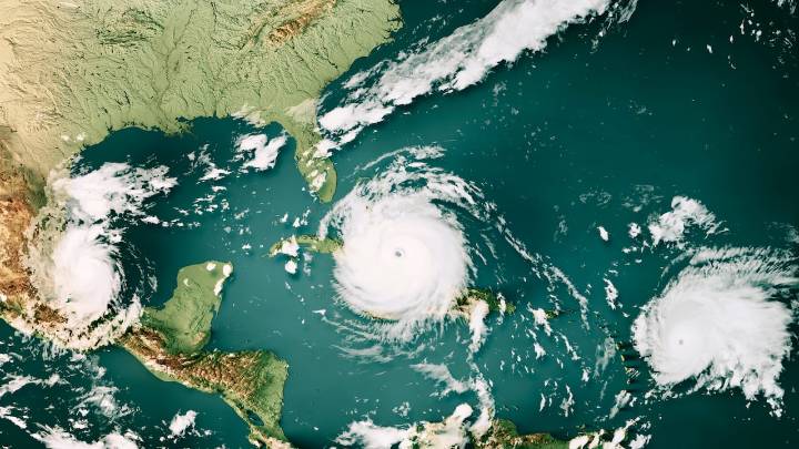 El NHC advierte: perturbación tropical en el Atlántico podría convertirse en la tormenta Jerry en los próximos días