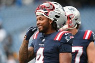 Deadspin | Reports: Patriots RB Antonio Gibson (ACL) out for season