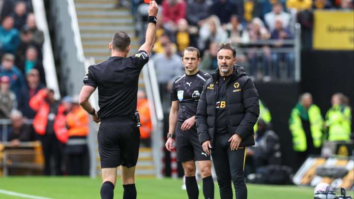 Vitor Pereira issues grovelling apology as reason for shock red card revealed