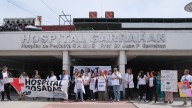 Trabajadores del Garrahan encabezan una caravana a Olivos para reclamar la implementación de la ley de Emergencia Pediátrica
