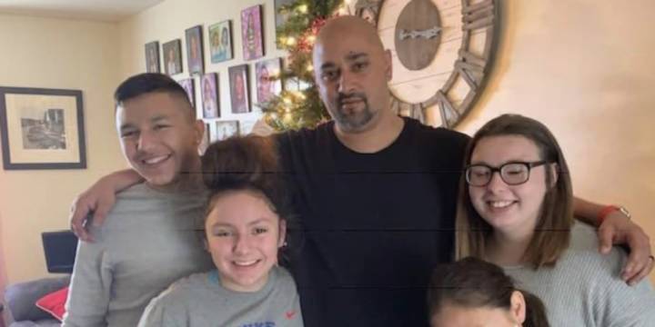 Musical rally held in honor of lawful Missouri resident detained by ICE