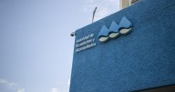 AAA exhorta a abonados a abastecerse de agua tras rotura en Superacueducto en Manatí