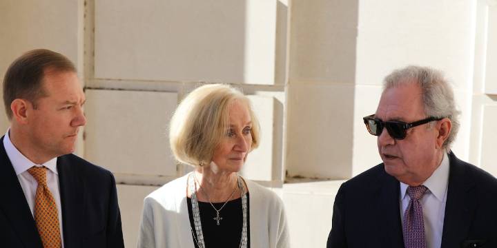 SC Supreme Court considers lawmaker pay case as legislators aren’t getting paid